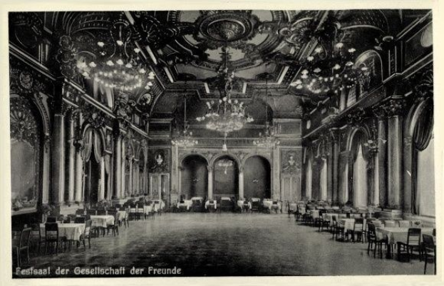 Schützenfest in Buederich        König Konni Königs Haus