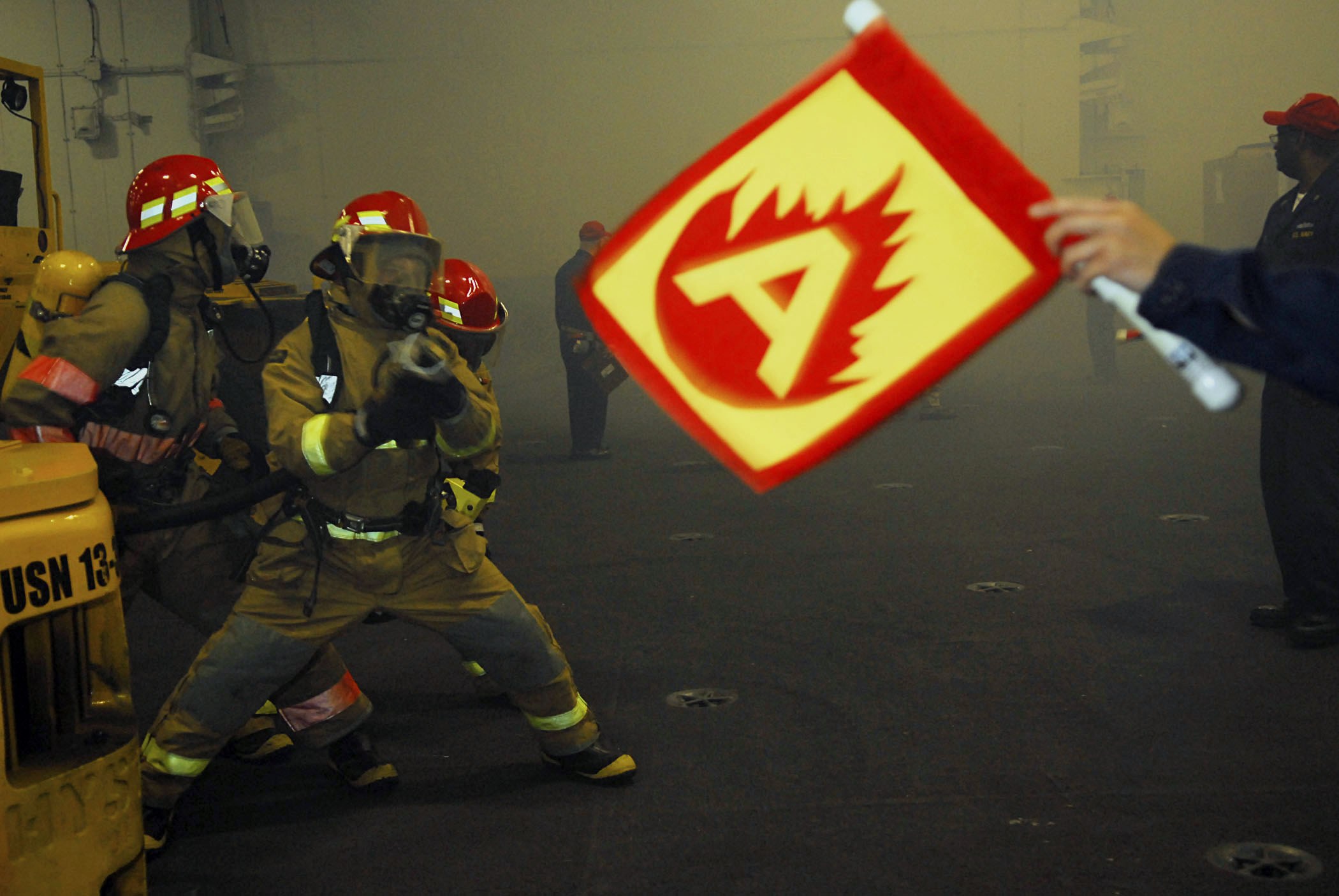 SPD-Brief an Freiwilligenorganisationen, Feuerwehr und Polizei: "Ihr verdient Respekt und Dank!"