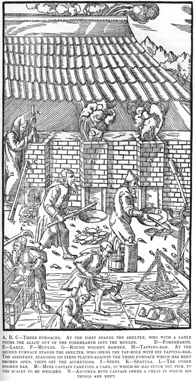 Eine Schwarz-Weiß-Zeichnung einer Gruppe von Menschen, die in einer Fabrik arbeiten, mit einem Haus im Hintergrund und einem Text unten, der "A.B.C. Drei Öfen am Ersten steht der Schmelzofen" lautet.