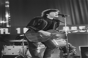 Mick Jagger gibt zu: Idee für Rolling Stones Biopic 'interessiert mich'