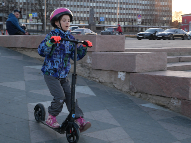 POL-GT: E-Scooter nur ab 14 Jahren erlaubt - Eltern haften ebenfalls