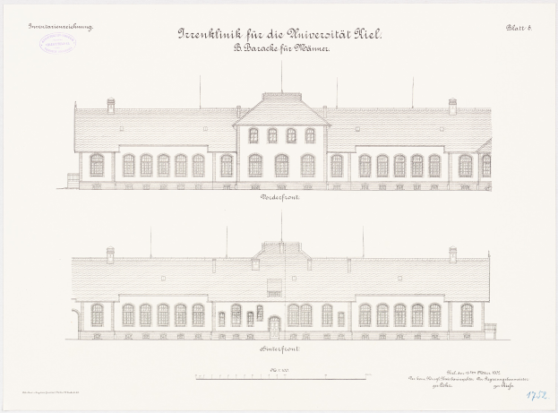 Eine Zeichnung der Universität Riel, ein großes Gebäude mit zahlreichen Fenstern, begleitet von beschreibendem Text.